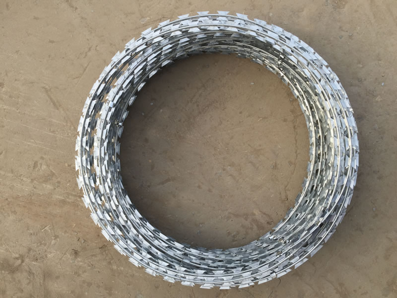 Electro-Galvanization Razor Wire Roll