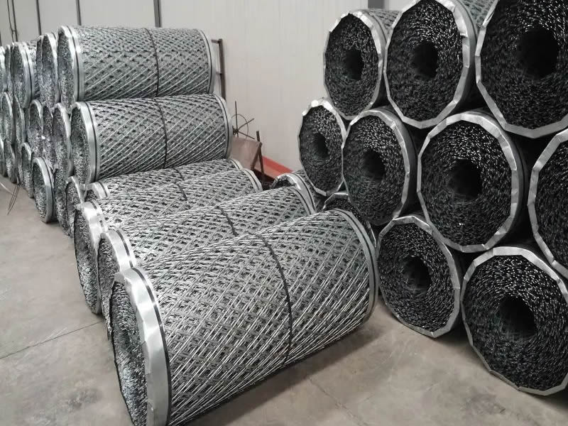 Welded Razor Wire Mesh in Rolls Package